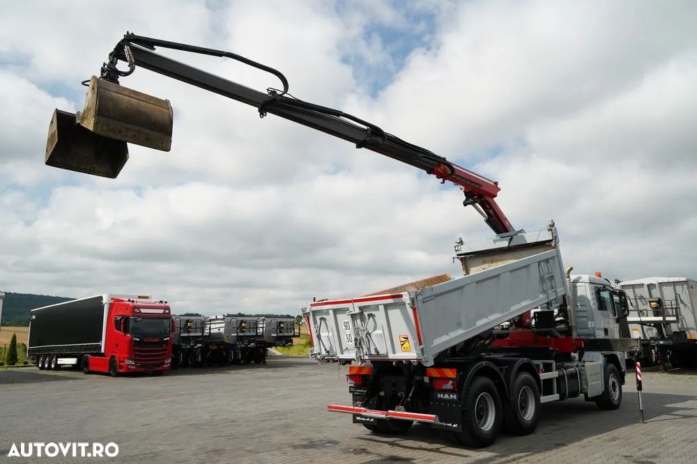 MAN TGS 33.360 / 6x4 / BASCULĂ + HDS HMF 1820 K-RC / extensie 10m / HIDRODECKER / GRAPPER / NAVI / MANUAL / IMPORTAT - - 9