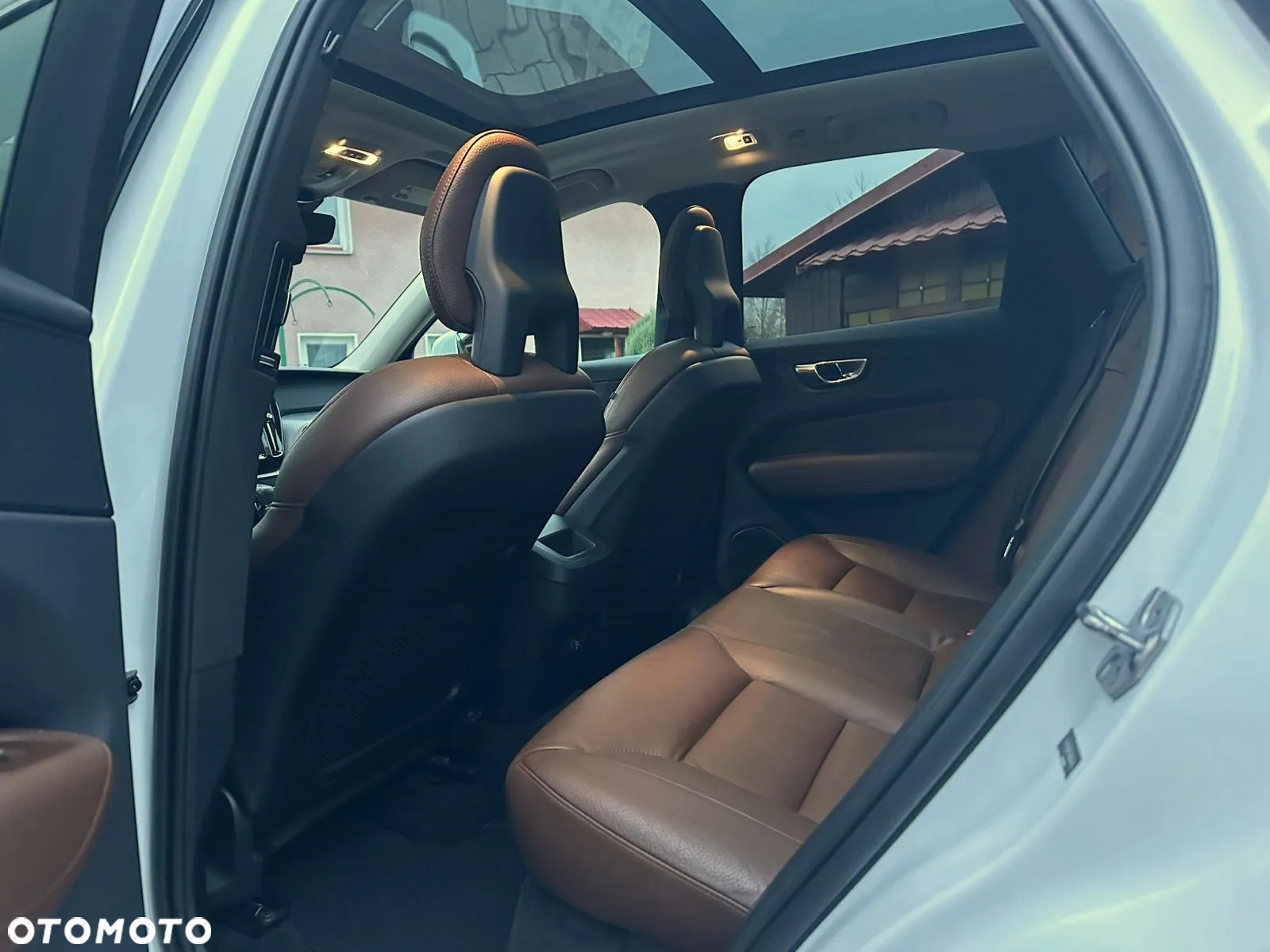 Volvo XC 60 T6 AWD Geartronic Momentum Pro - 14