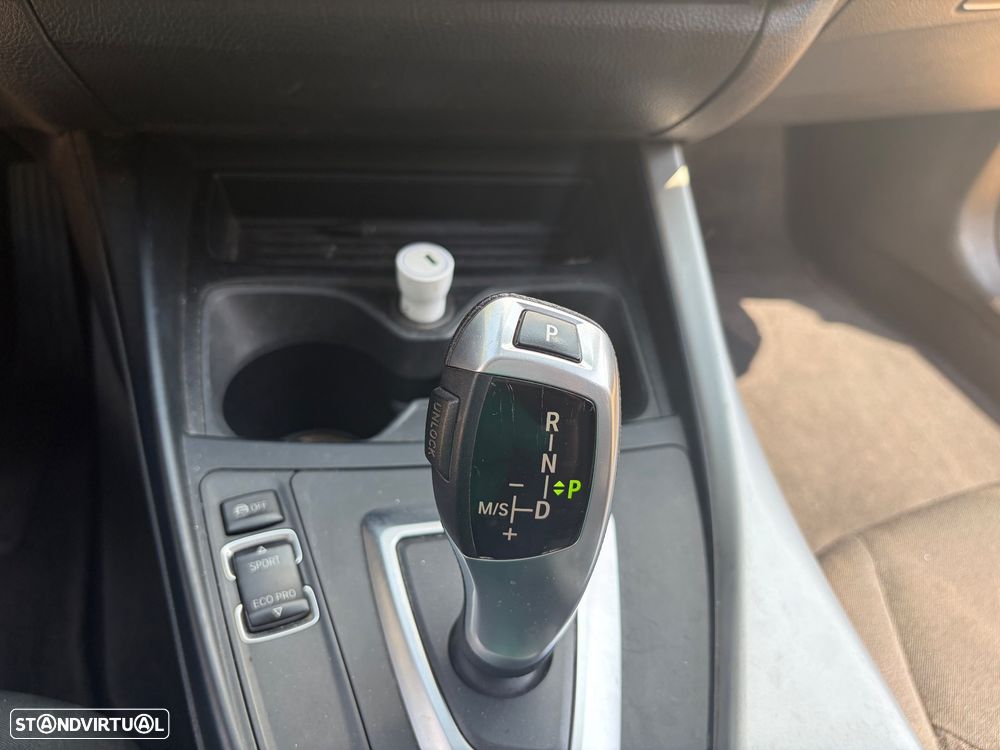 BMW 116 d Aut. Advantage - 22