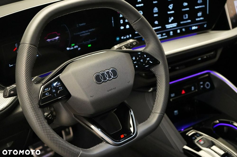 Audi Q5 Sportback - 28