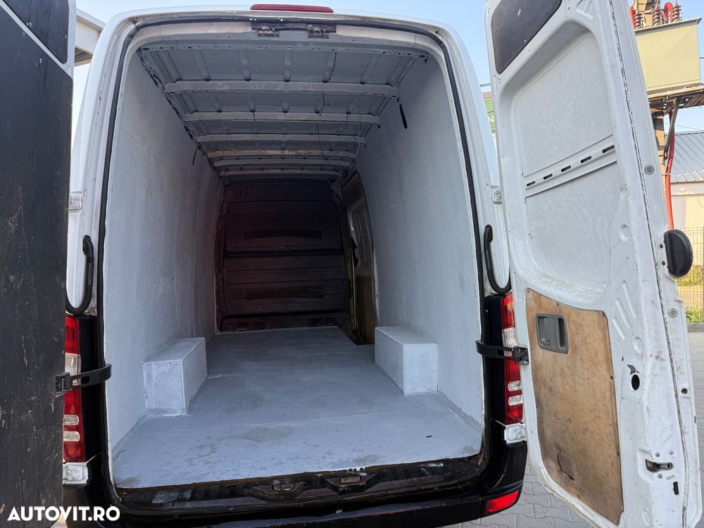 Mercedes-Benz Sprinter - 6