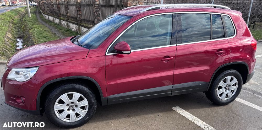 Volkswagen Tiguan - 3