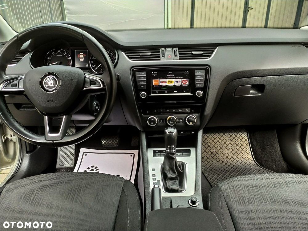 Skoda Octavia 1.4 TSI Edition DSG - 21