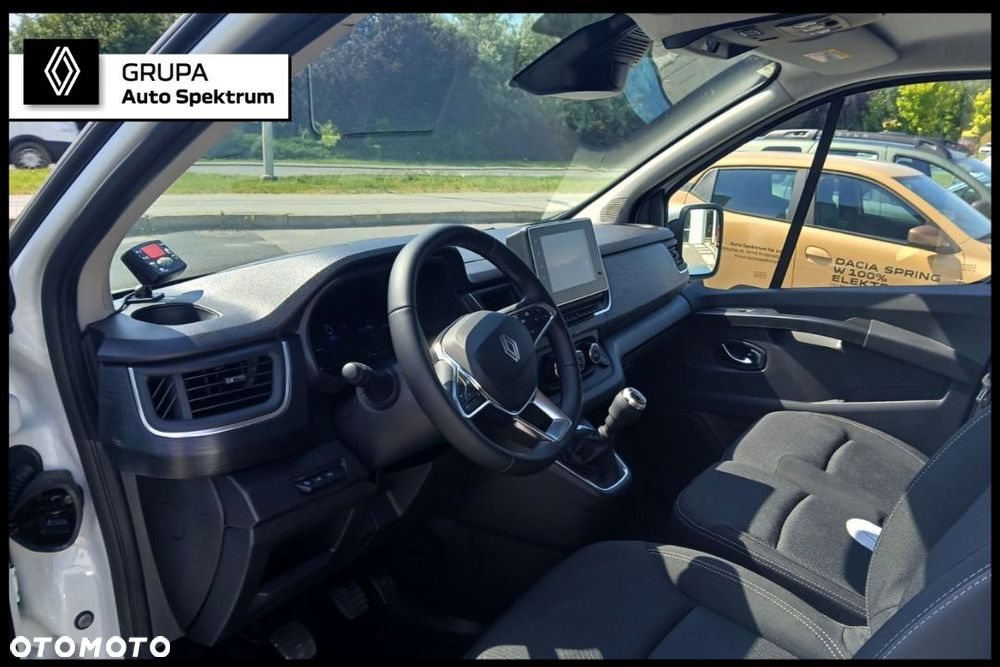 Renault Trafic - 13