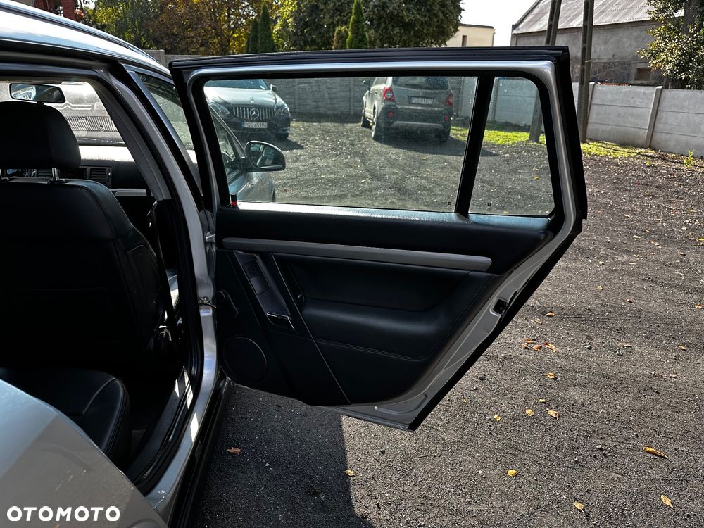 Opel Vectra 1.8 Cosmo - 23