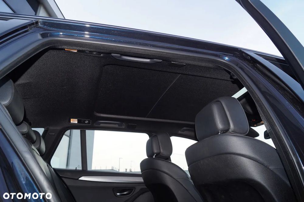 BMW Seria 5 535d - 25