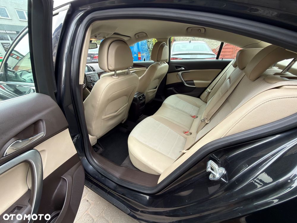 Opel Insignia 2.0 CDTI Cosmo - 14