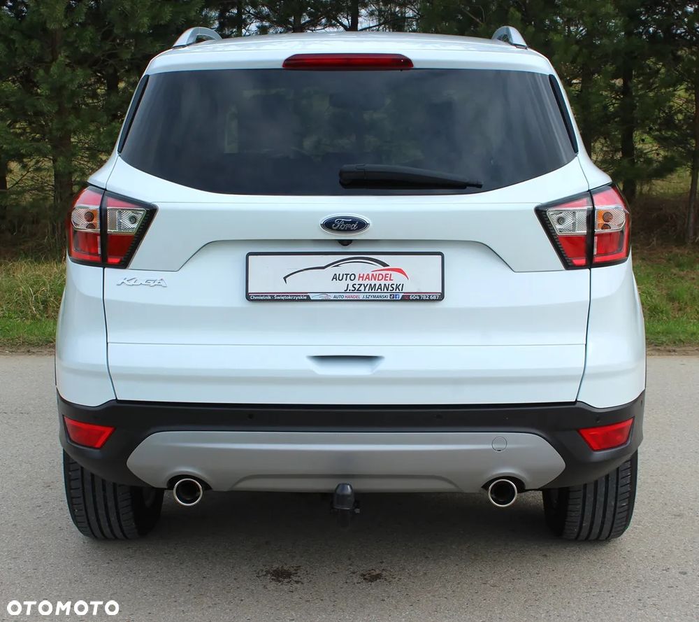 Ford Kuga - 10