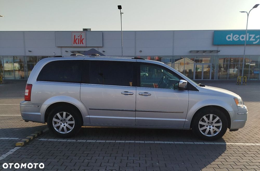 Chrysler Grand Voyager 2.8 CRD Limited - 2