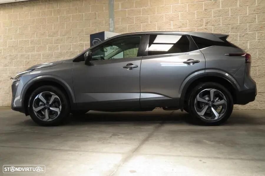 Nissan Qashqai 1.3 DIG-T N-Connecta LED Xtronic — fotografia 12