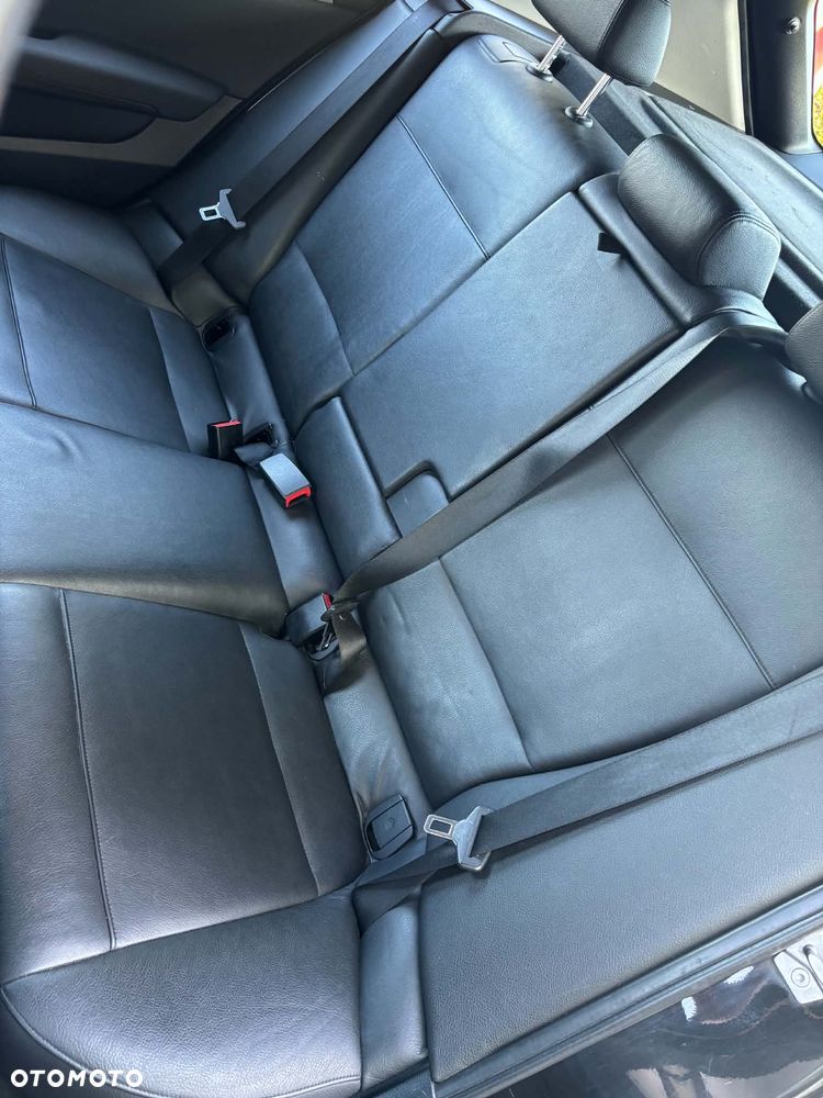 BMW X1 - 8