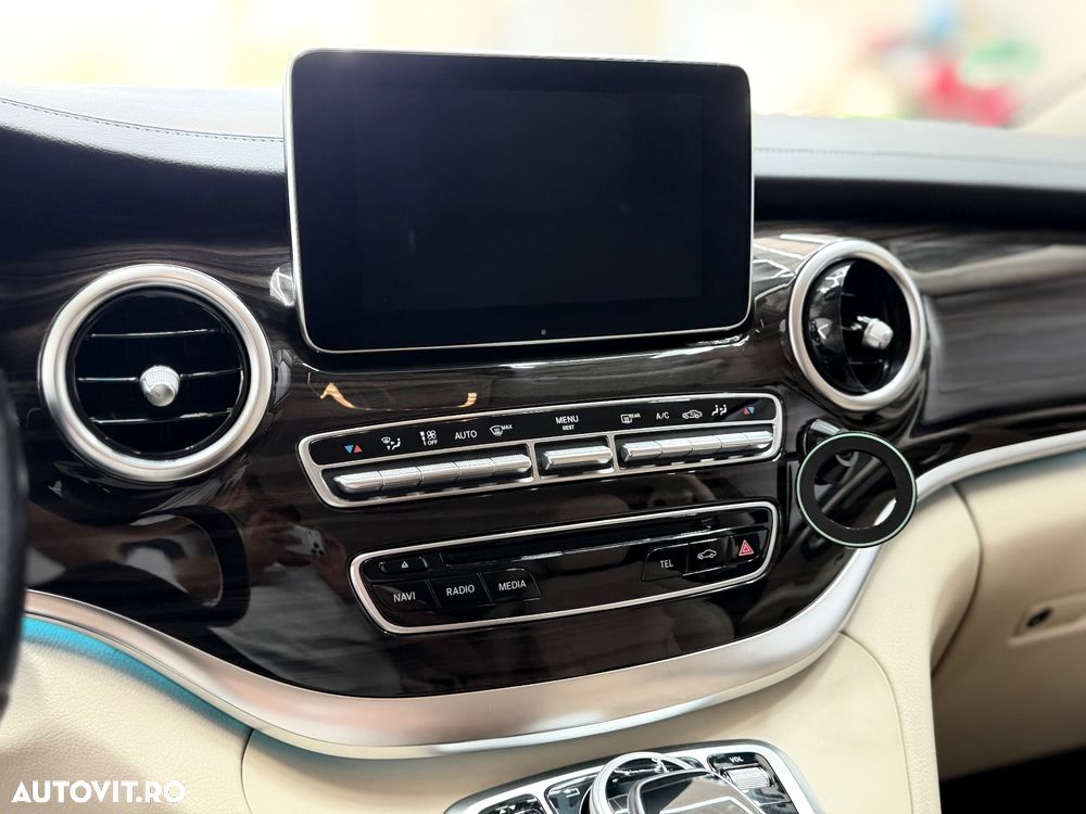 Mercedes-Benz V - 14