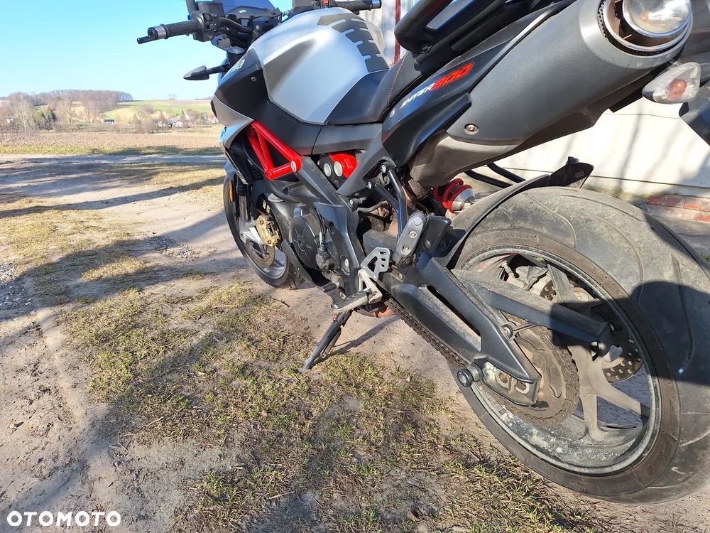 Aprilia Shiver - 4