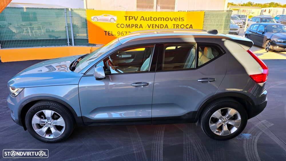 Volvo XC 40 2.0 D3 Momentum Geartronic - 24