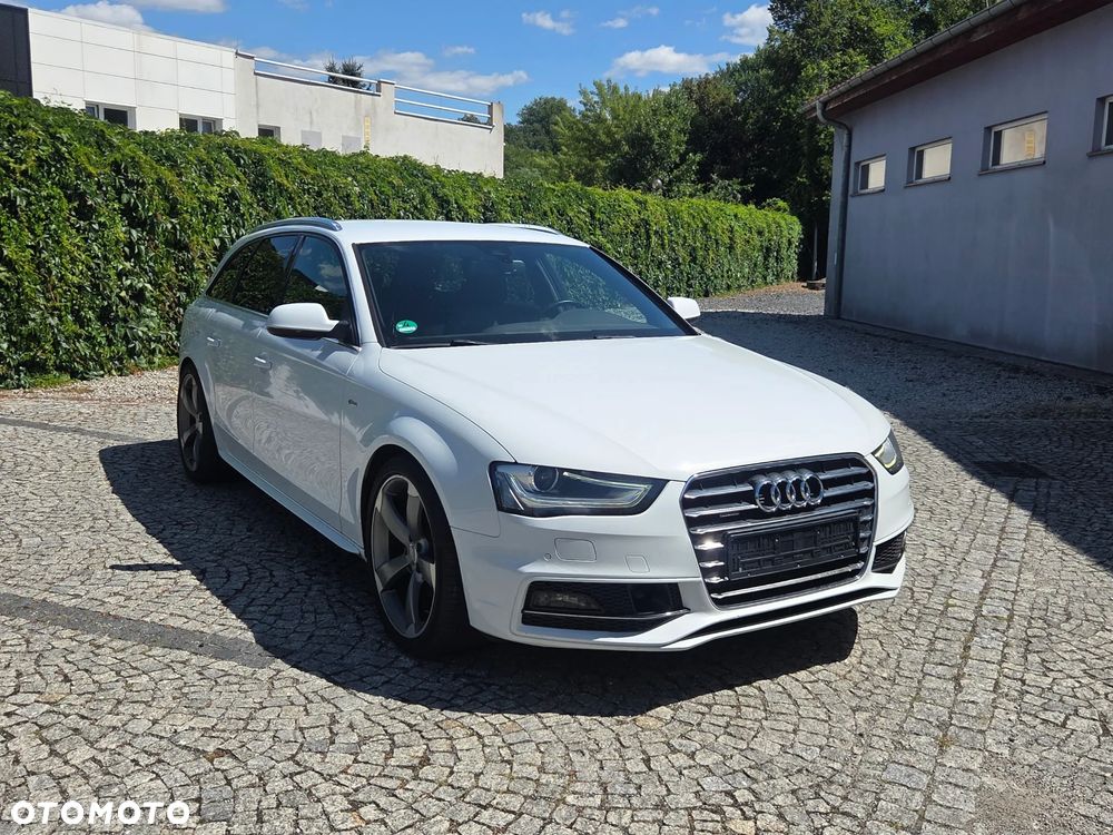 Audi A4 Avant - 1