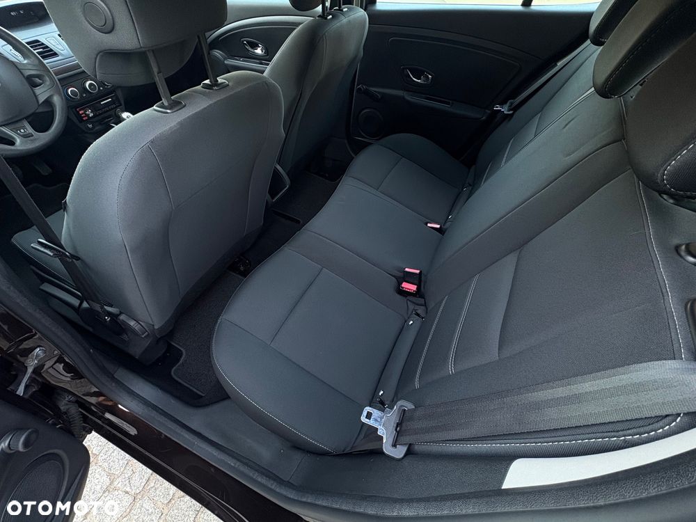 Renault Megane 1.6 16V 110 Authentique - 29