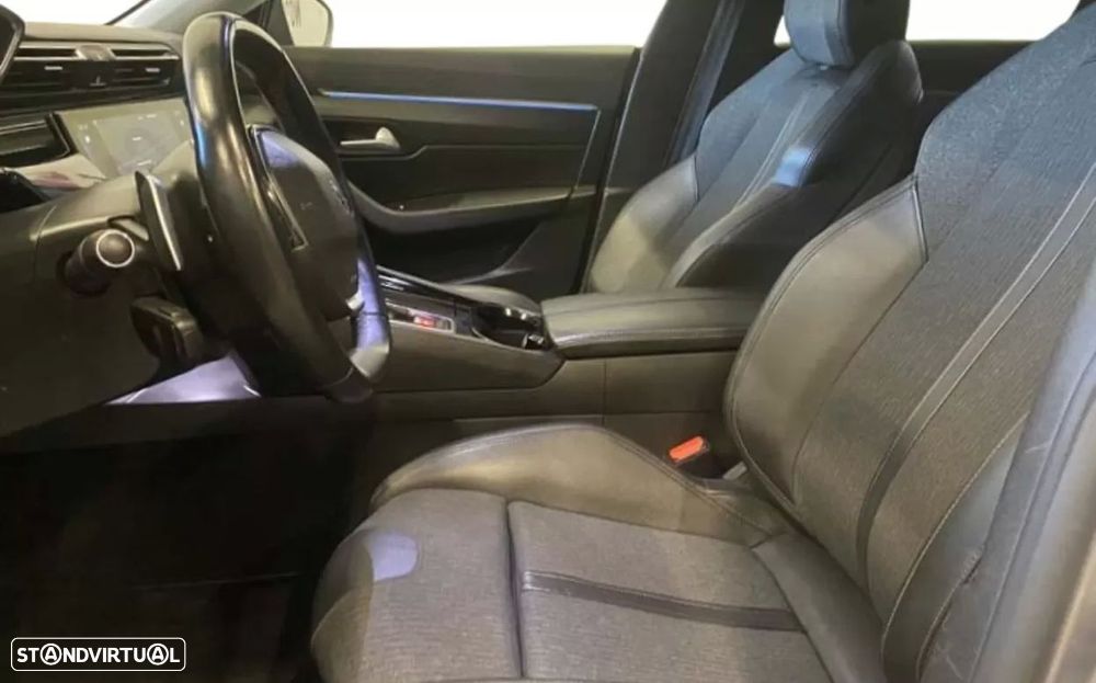 Peugeot 508 PureTech 130 EAT8 Allure Pack - 12