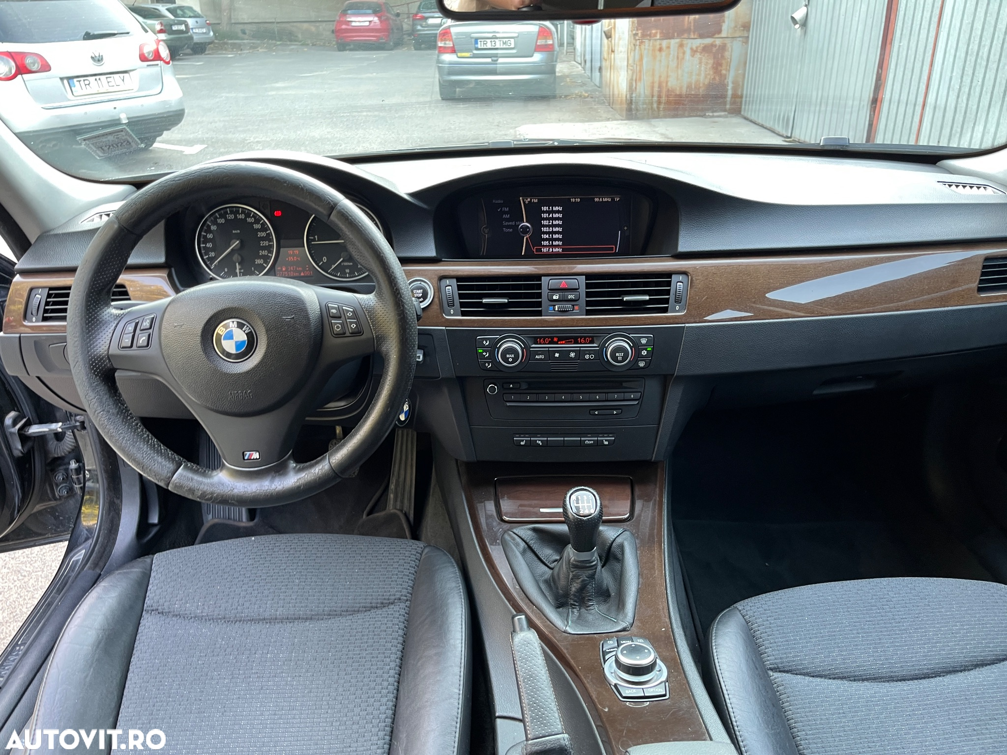 BMW Seria 3 320d - 15