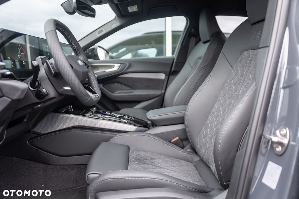 Audi S5 Avant - 16