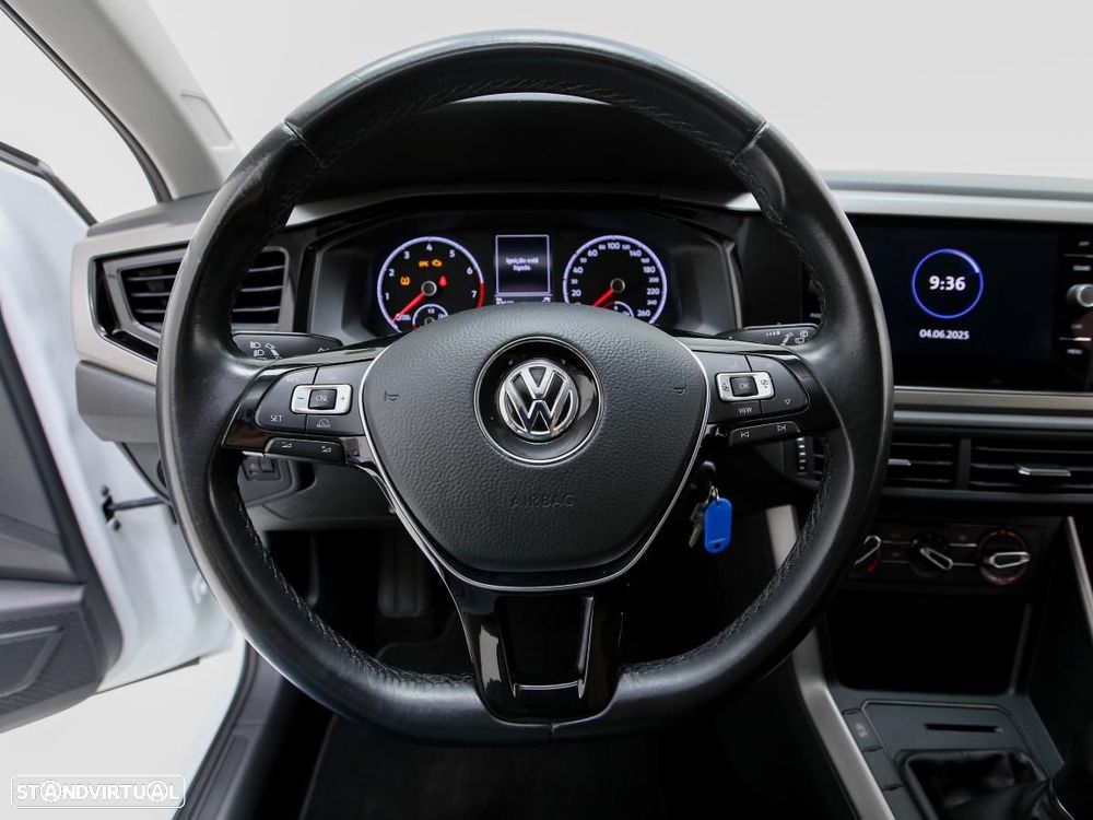 VW Polo - 16