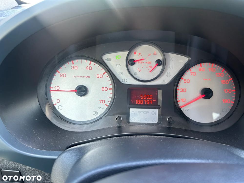 Peugeot Partner 1.6 HDi Active - 9