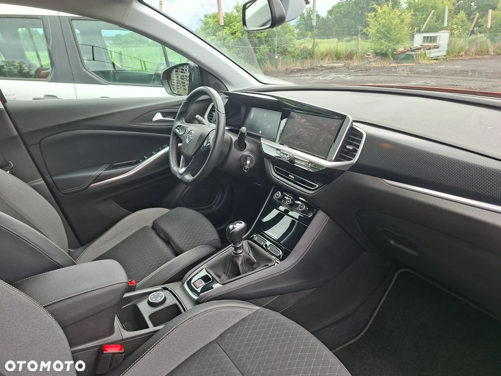 Opel Grandland X - 30