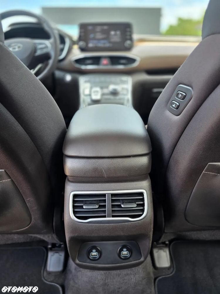 Hyundai Santa Fe 1.6 T-GDI HEV Premium 4WD - 38