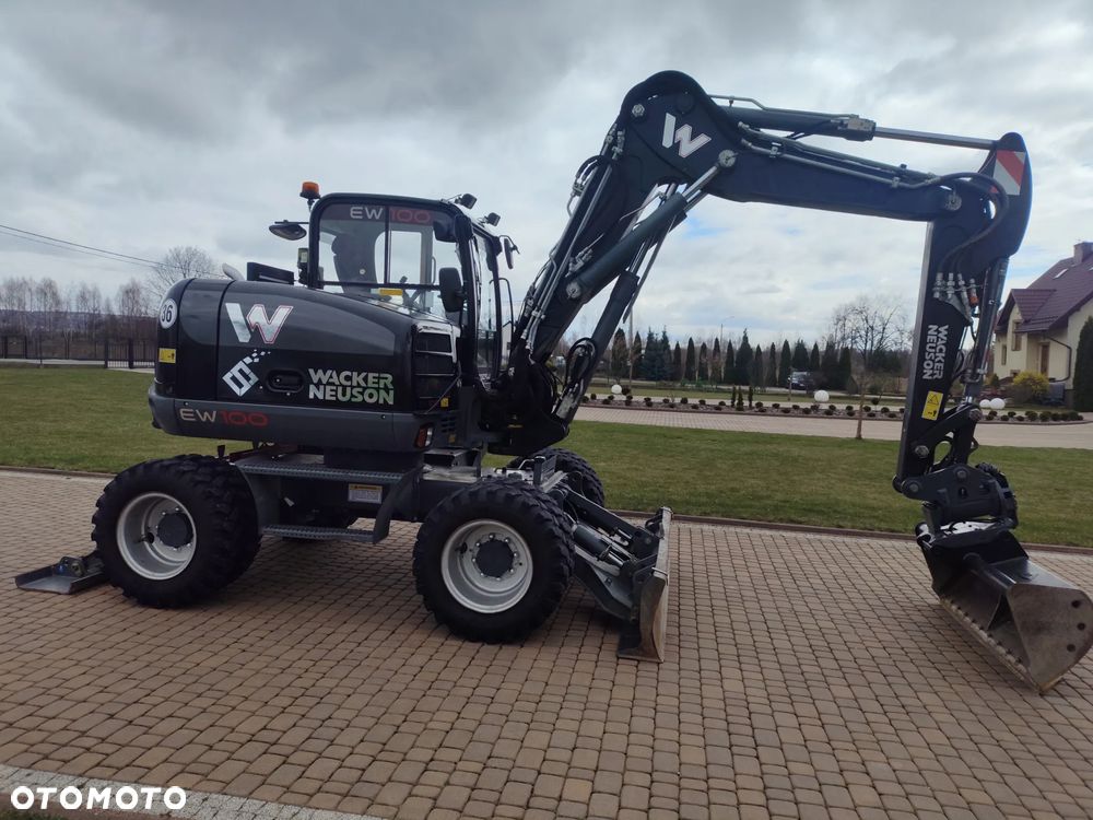 Wacker Neuson EW100 / BLACK EDITION - wersja limitowana / KOPARKA KOŁOWA / ROTOTILT / PŁUG + PODPORY / - 5