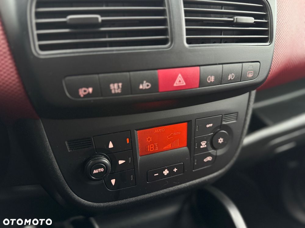 Fiat DOBLO - 24