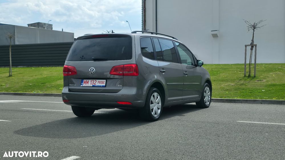 Volkswagen Touran 1.6 TDI DPF Highline - 20