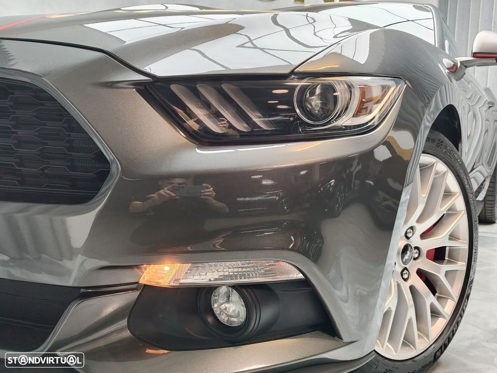 Ford Mustang 2.3i EcoBoost - 24