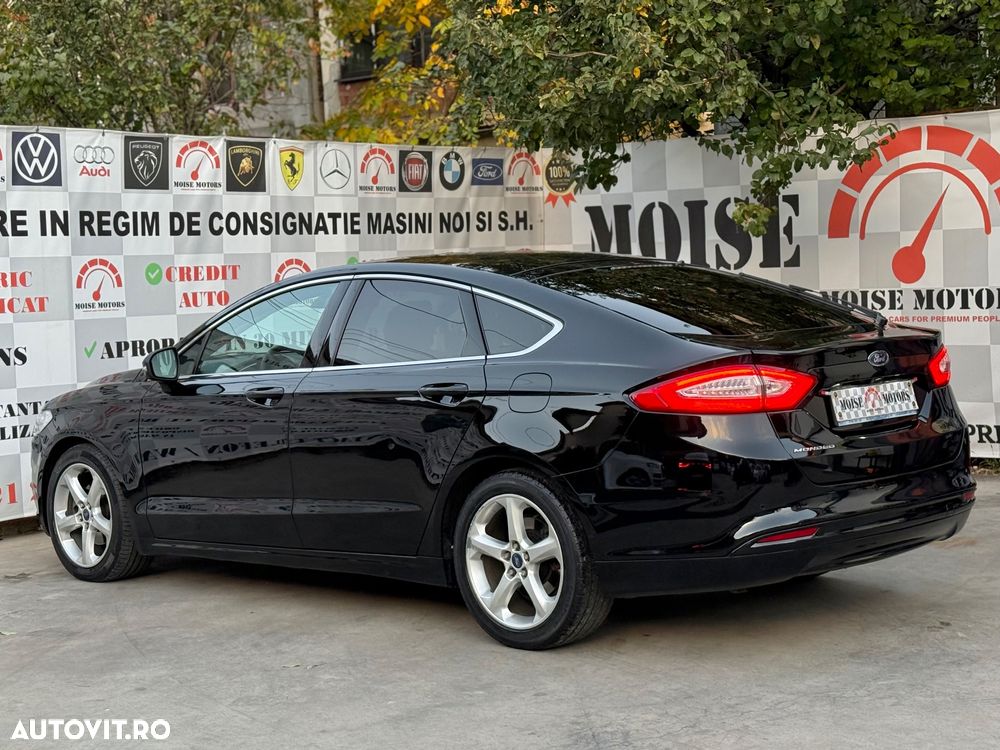 Ford Mondeo 2.0 TDCi Powershift Titanium - 4