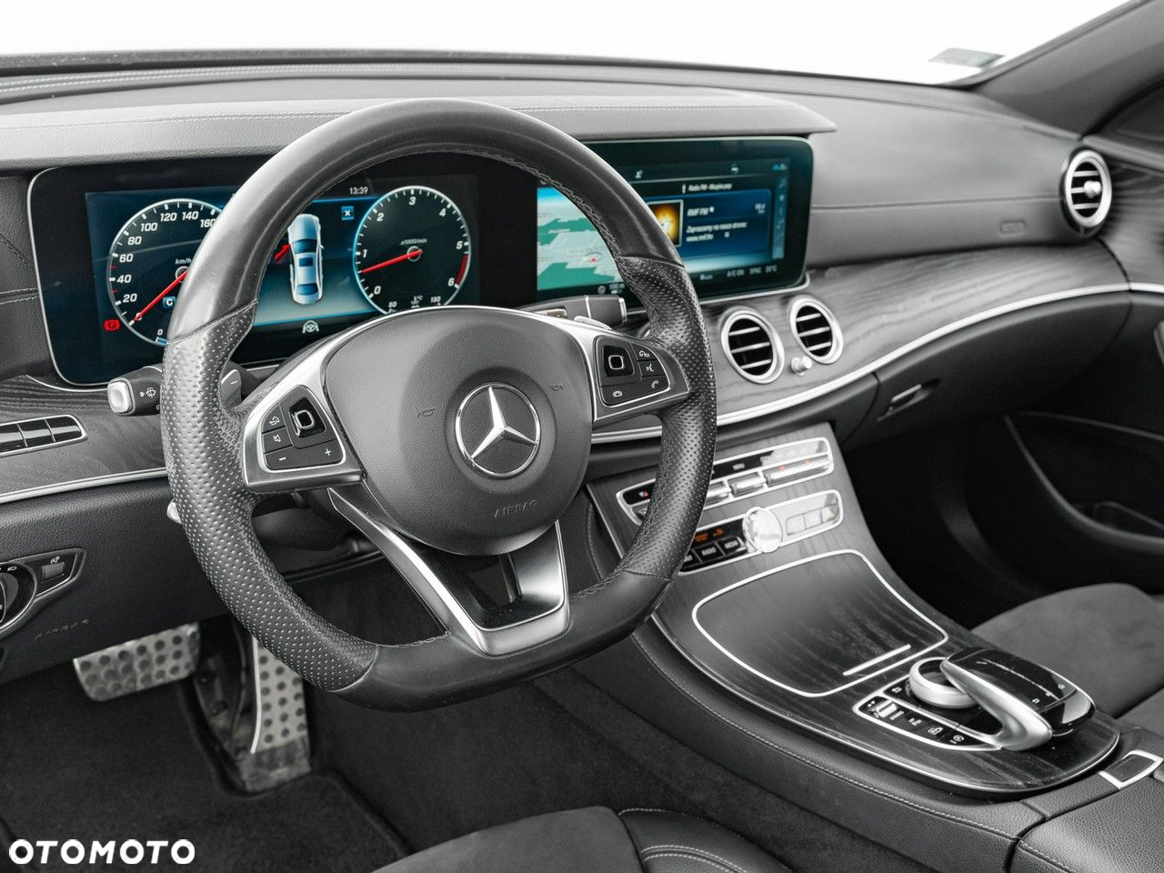 Mercedes-Benz Klasa E 350 d 4-Matic 9G-TRONIC - 7
