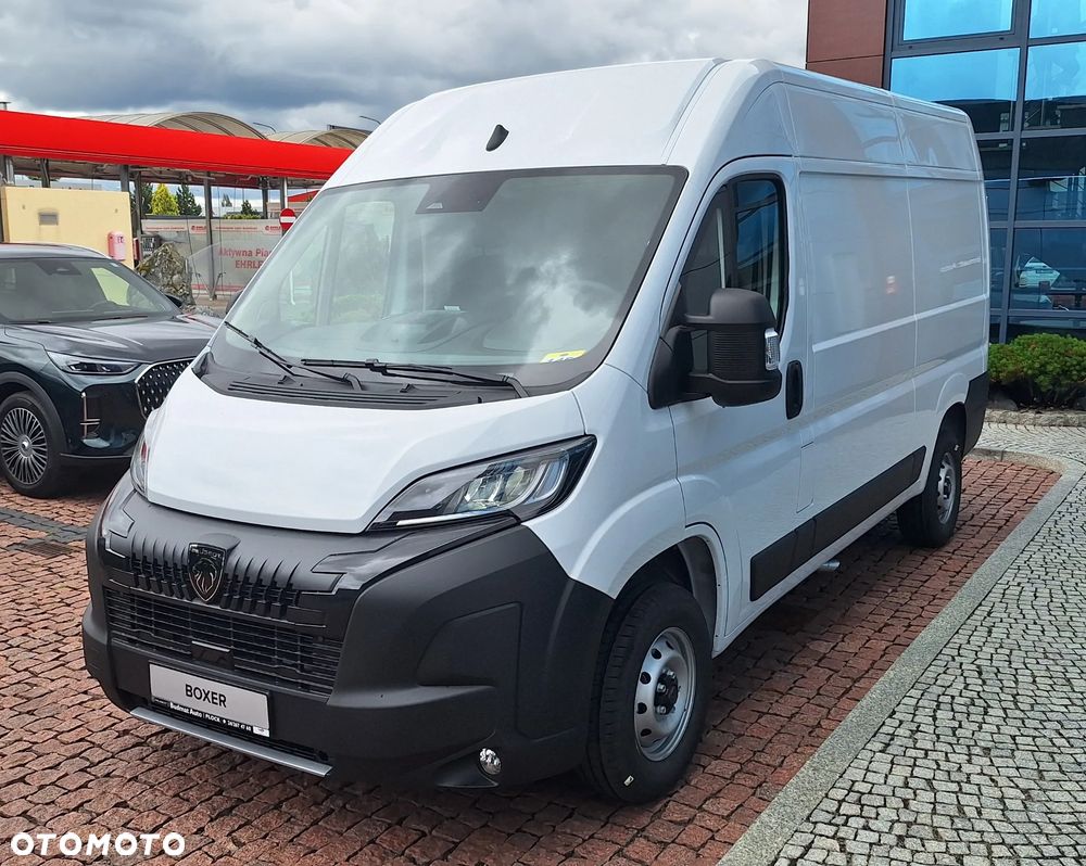 Peugeot Boxer Furgon L2H2 3.3T  Diesel 2.2 140 KM Manual - 2