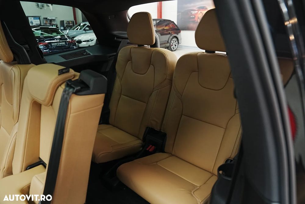 Volvo XC 90 T8 AWD Recharge Geartronic Inscription - 8