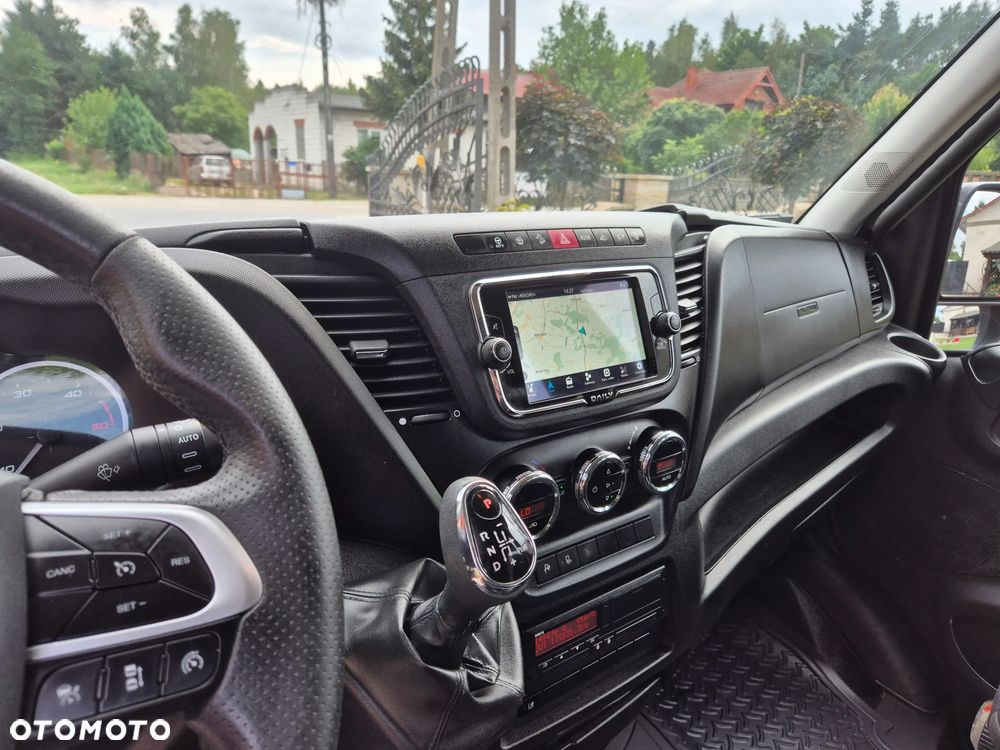 Iveco IVECO 35S18 BRYGADÓWKA KLIMATRONIK MAX LEDY TEMPOMAT - 18
