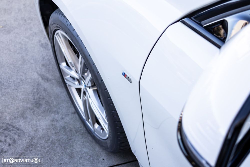 BMW 116 d Pack Desportivo M Auto - 11