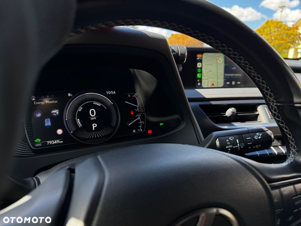 Lexus UX - 28