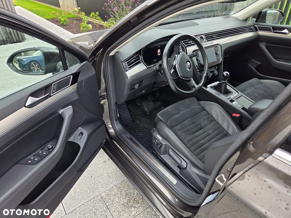 Volkswagen Passat 2.0 TDI BMT Highline - 9