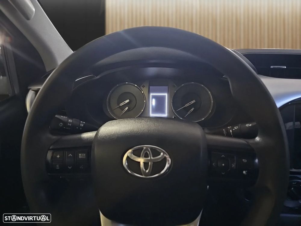 Toyota Hilux 2.4 D-4D 4WD CD CH - 8