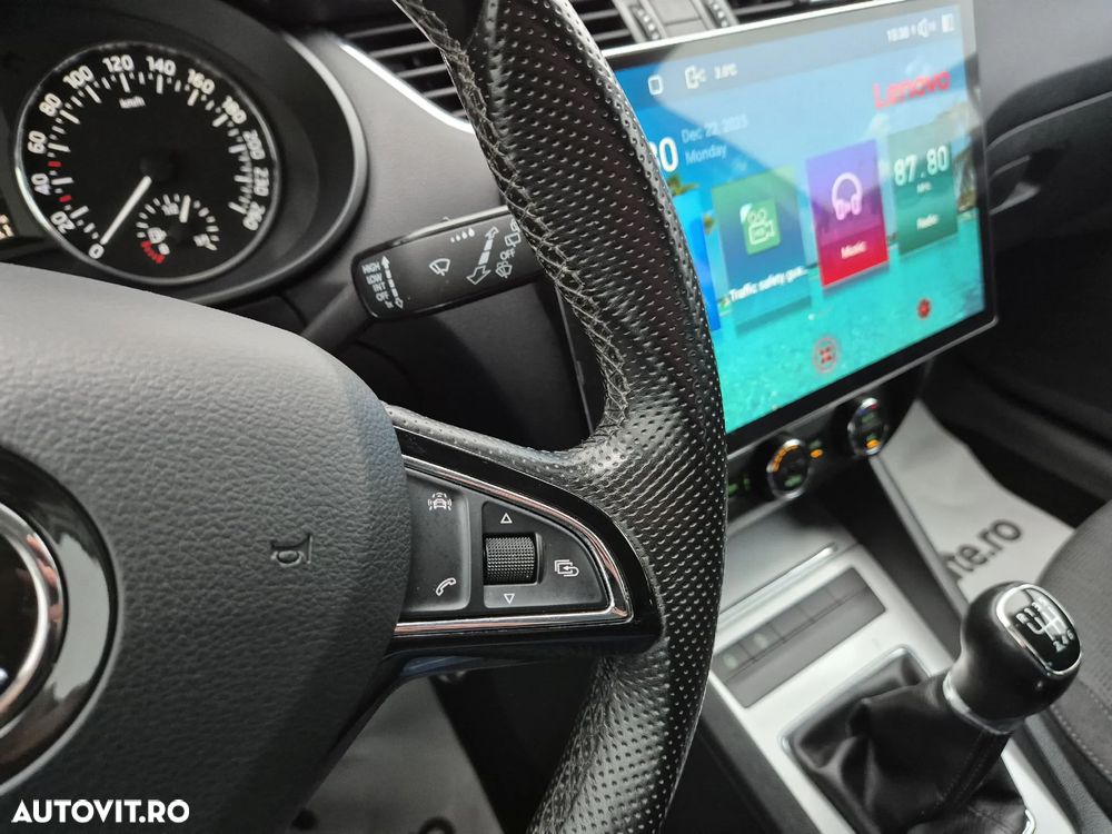 Skoda Octavia 2.0 TDI STYLE - 15