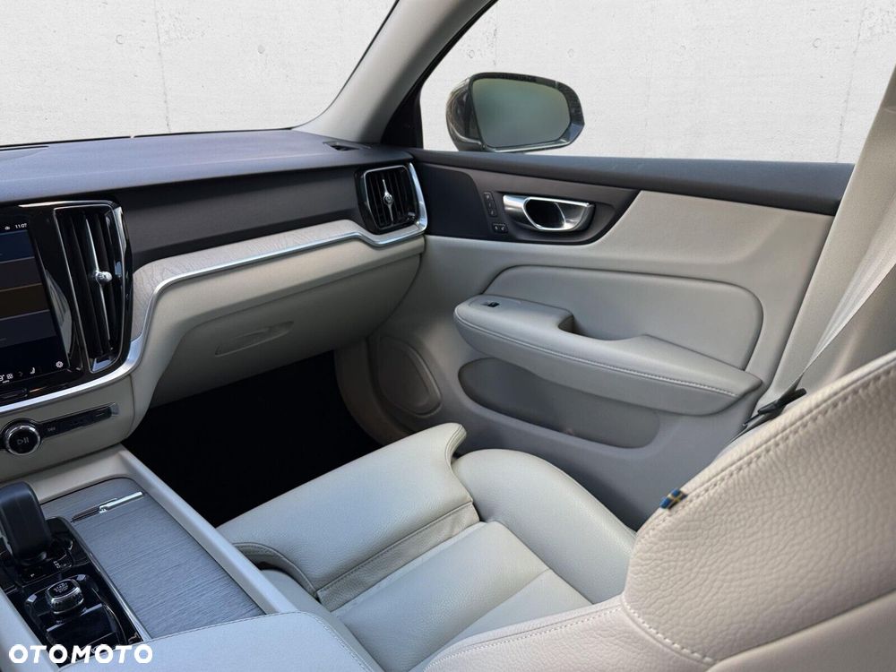 Volvo V60 B4 B Plus Bright - 15