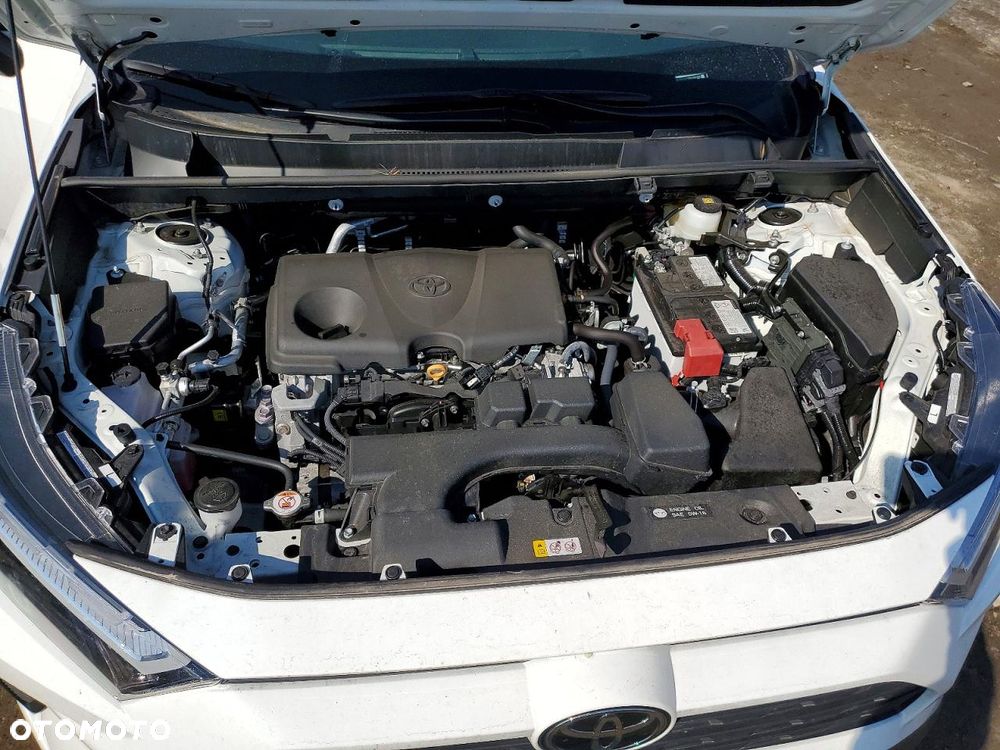 Toyota RAV4 - 13