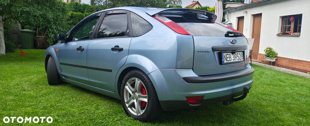 Ford Focus 1.6 16V Trend - 5