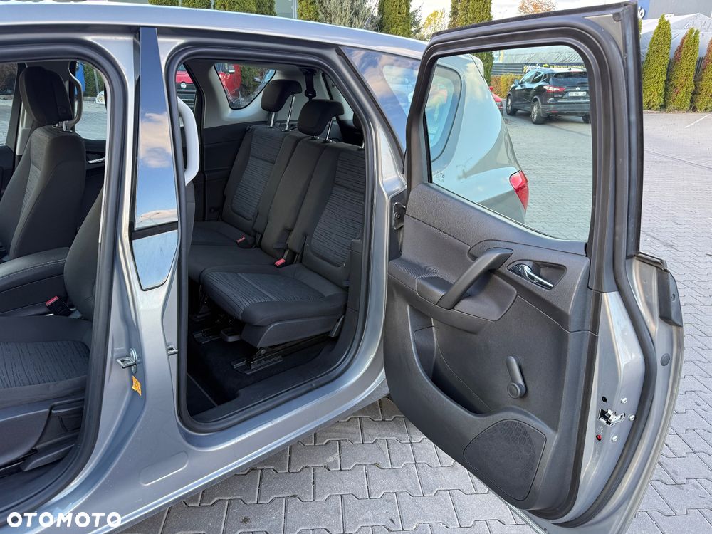 Opel Meriva - 32