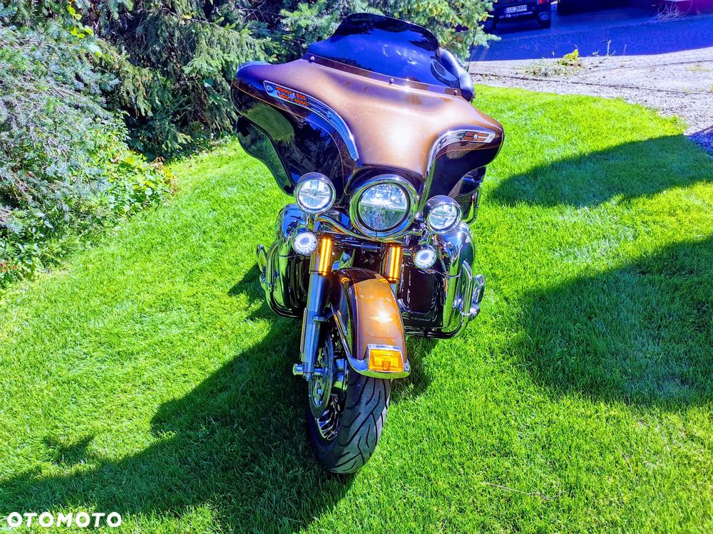 Harley-Davidson FLHS Electra Glide - 18