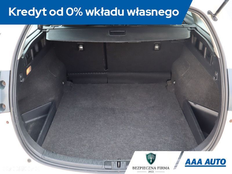 Toyota Auris - 14