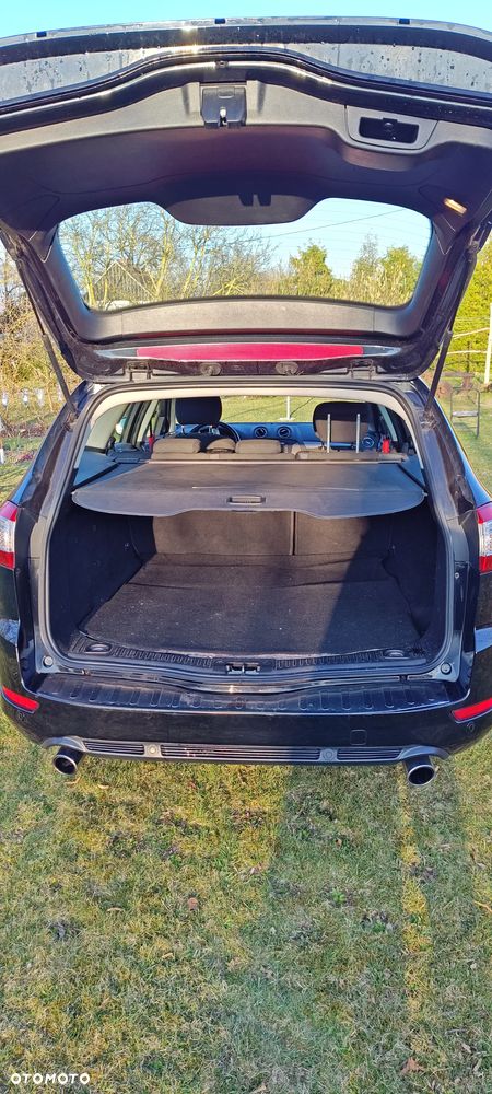 Ford Mondeo 2.0 EcoBoost Titanium - 10