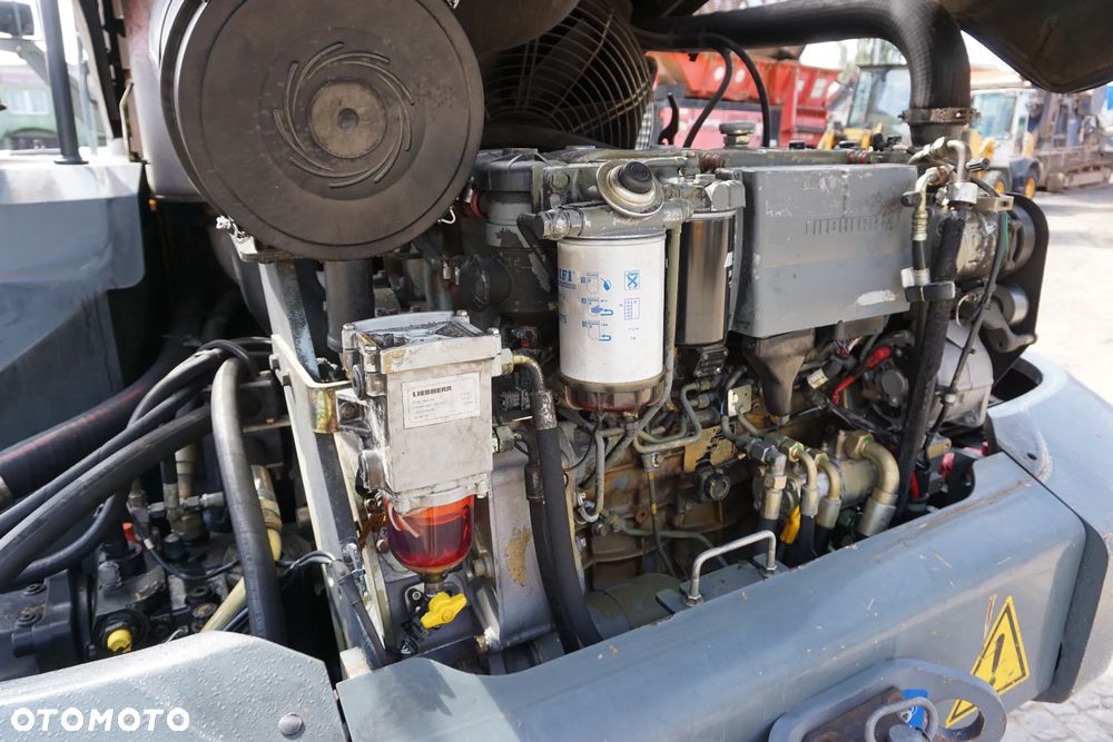 Liebherr L542 bez DPF i AdBlue - 20