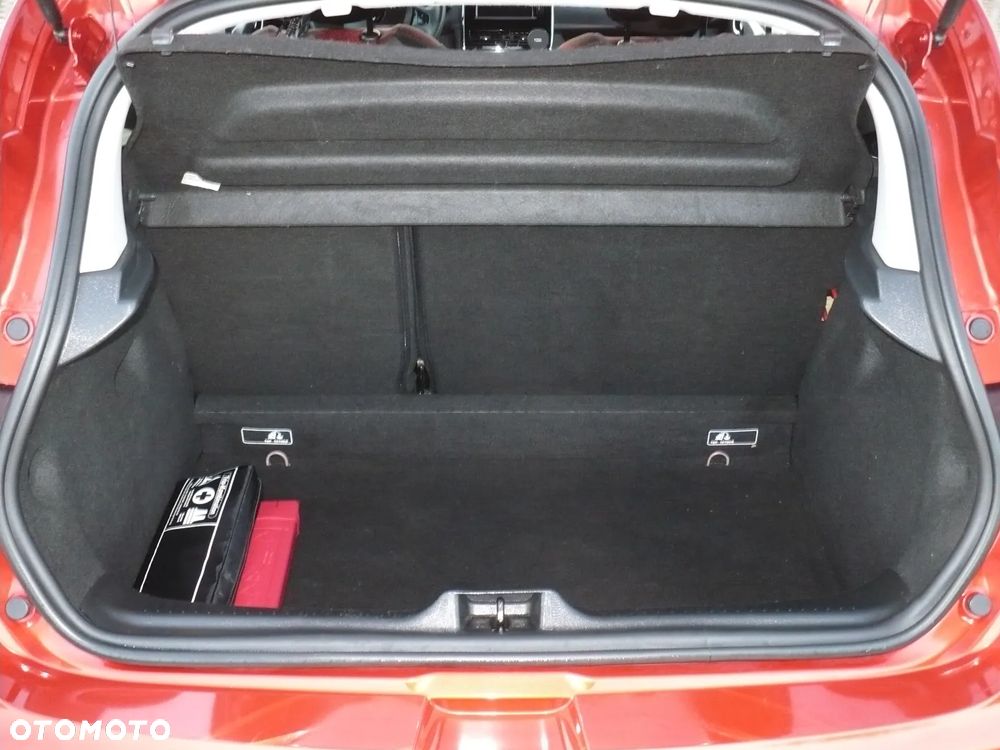 Renault Clio 1.2 16V 75 Authentique - 13